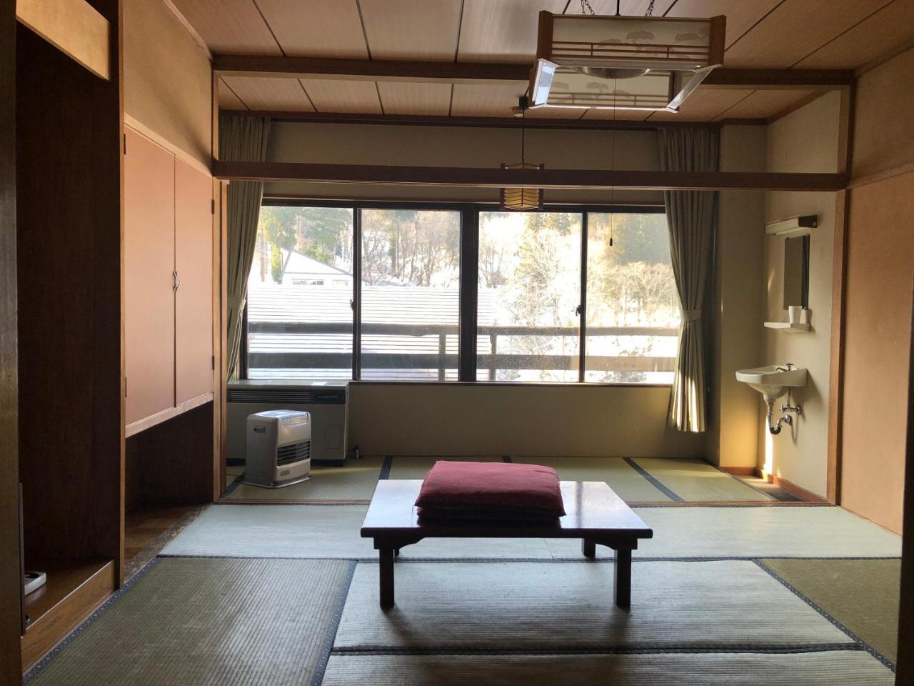 ホテル Onsen Yado Echo 妙高市 エクステリア 写真